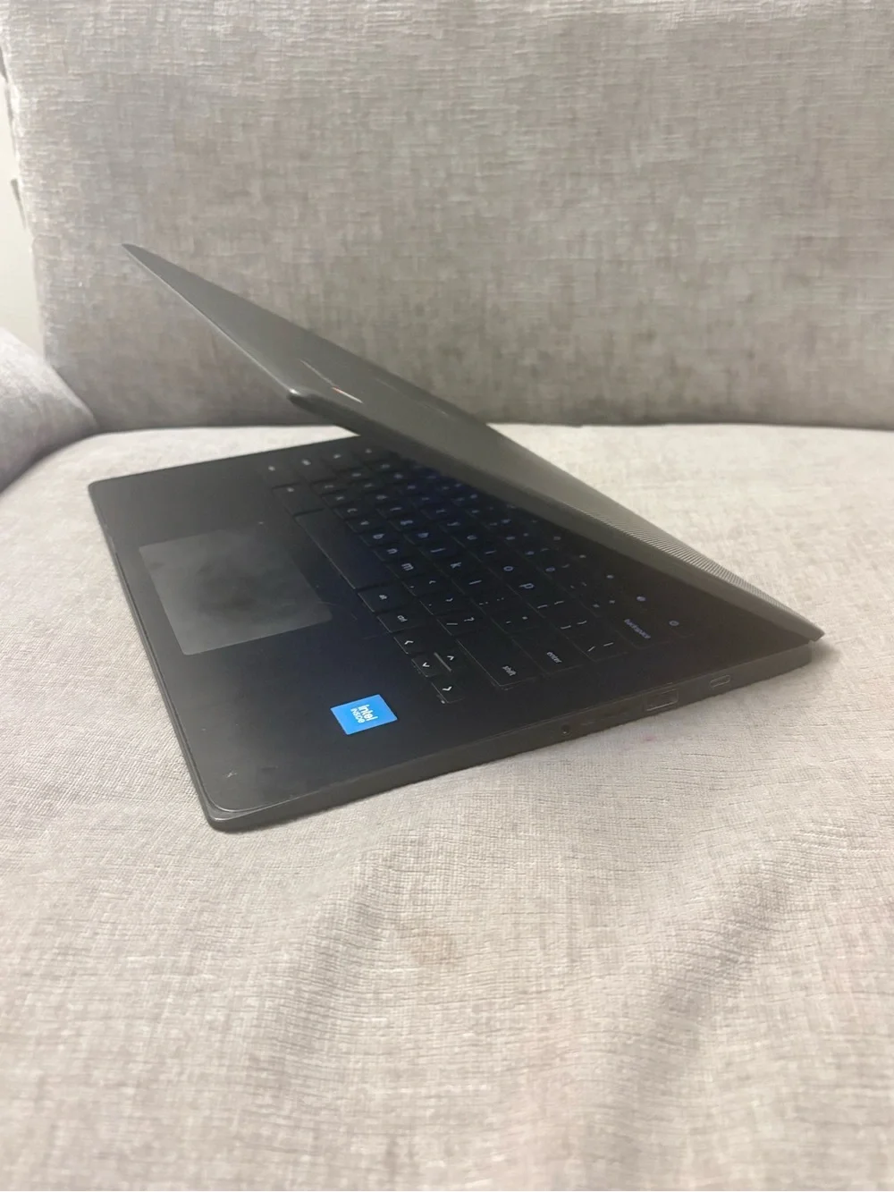 HP laptop featuring